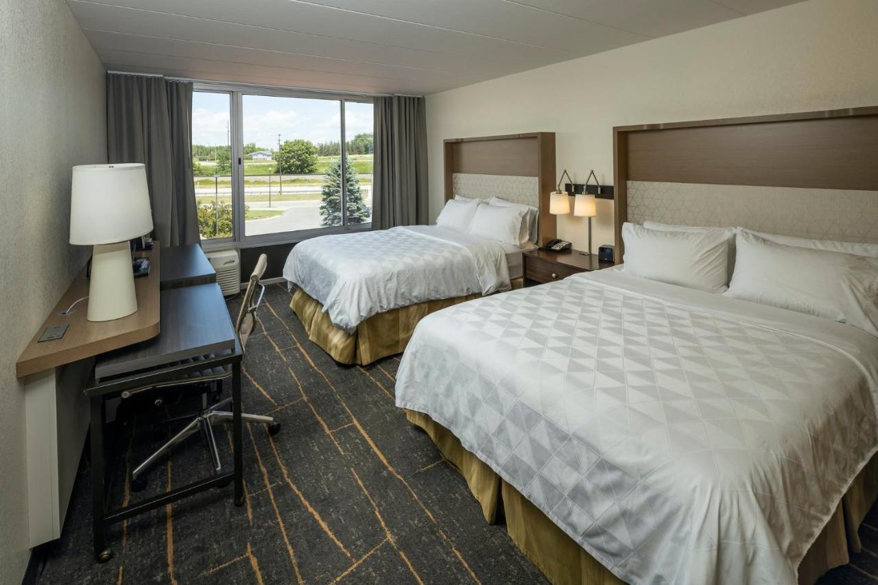 Holiday Inn Detroit Lakes By Ihg Exterior photo