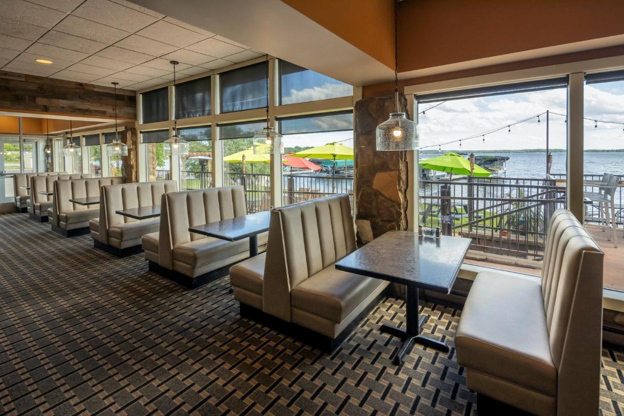 Holiday Inn Detroit Lakes By Ihg Exterior photo